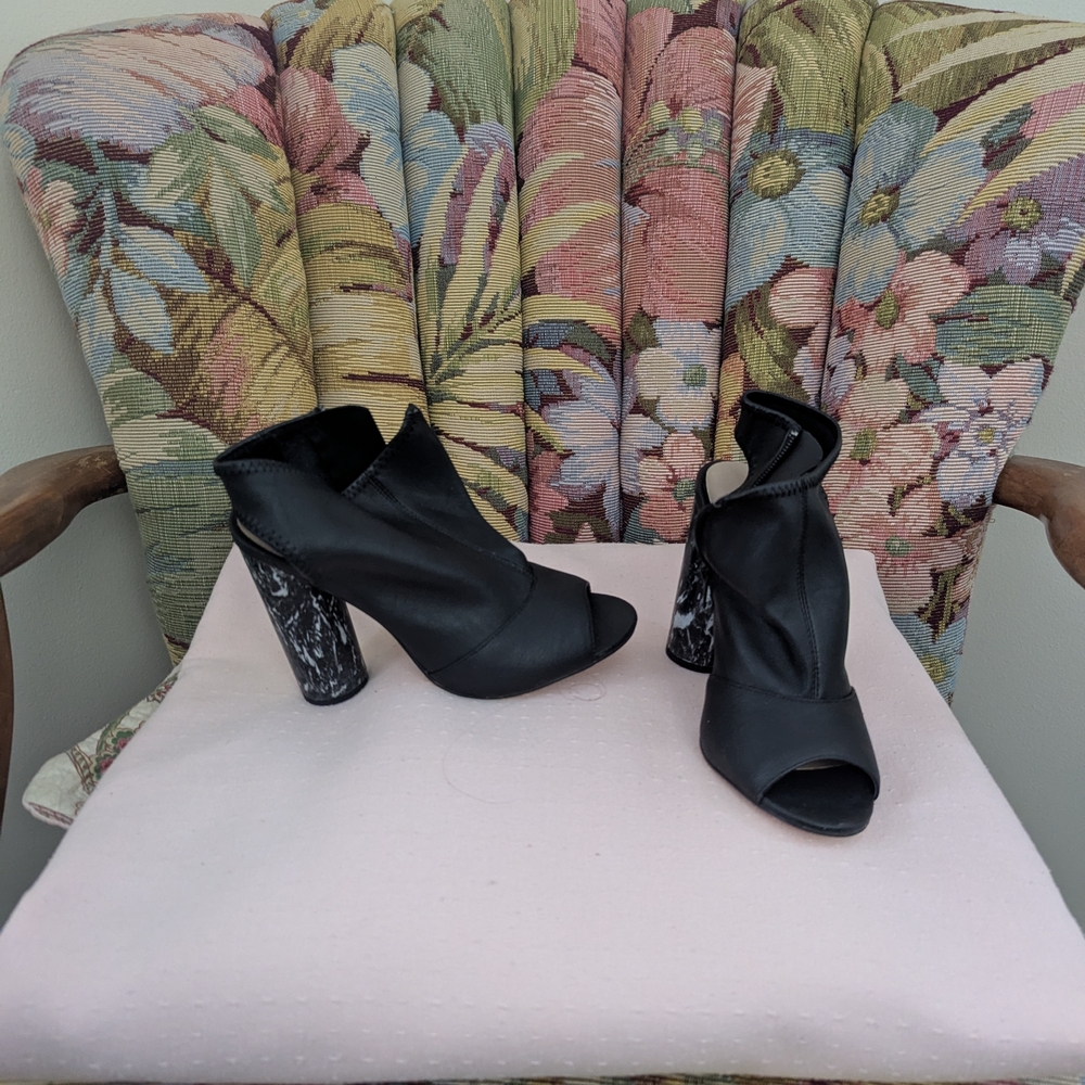 Elegant Black Women's Heels